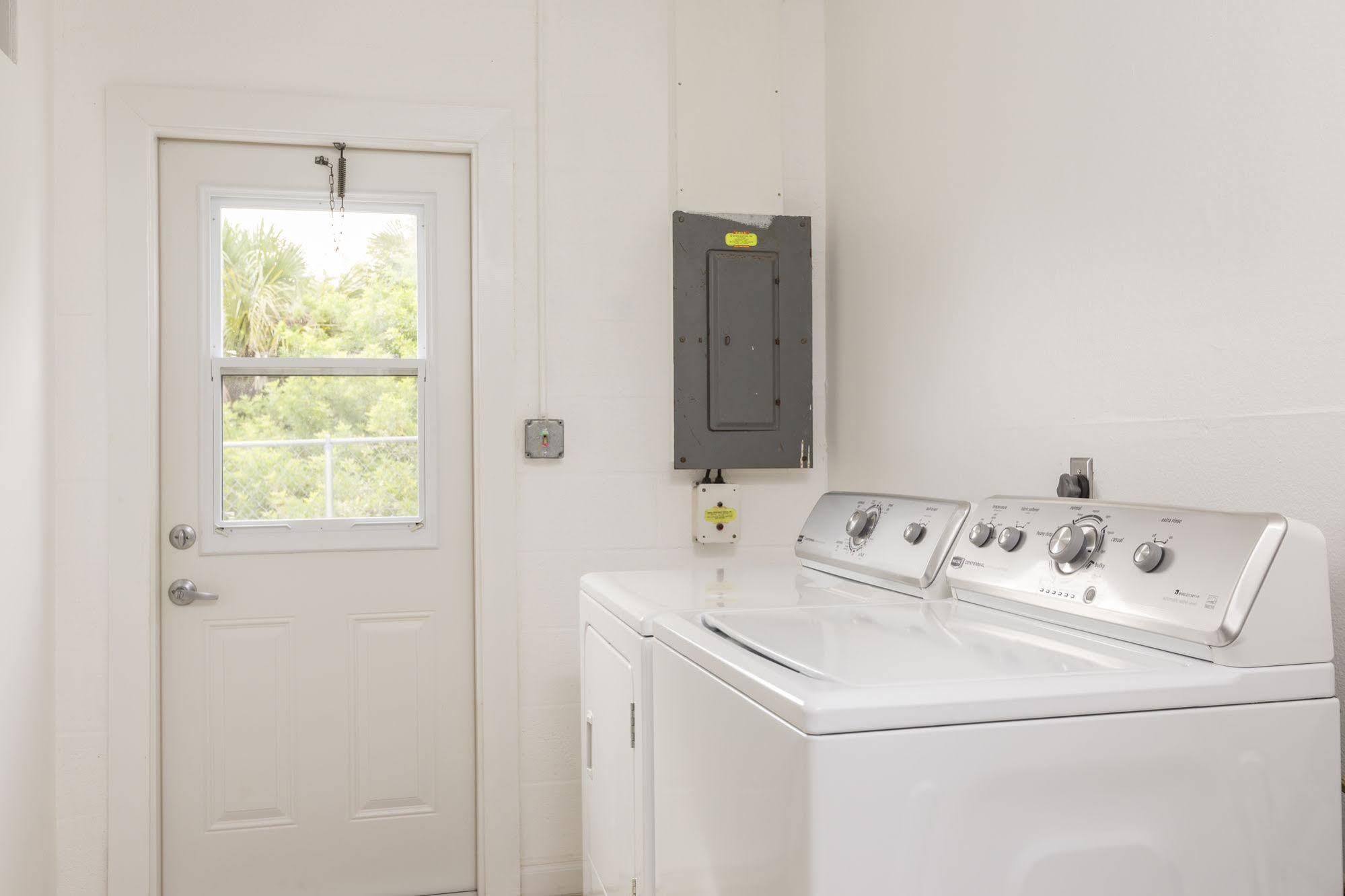 Van Nuys Port Charlotte Luaran gambar