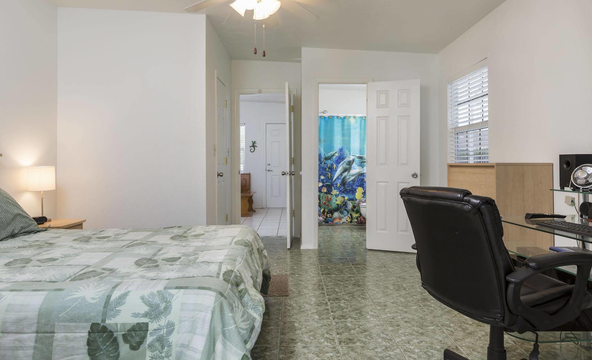 Van Nuys Port Charlotte Luaran gambar